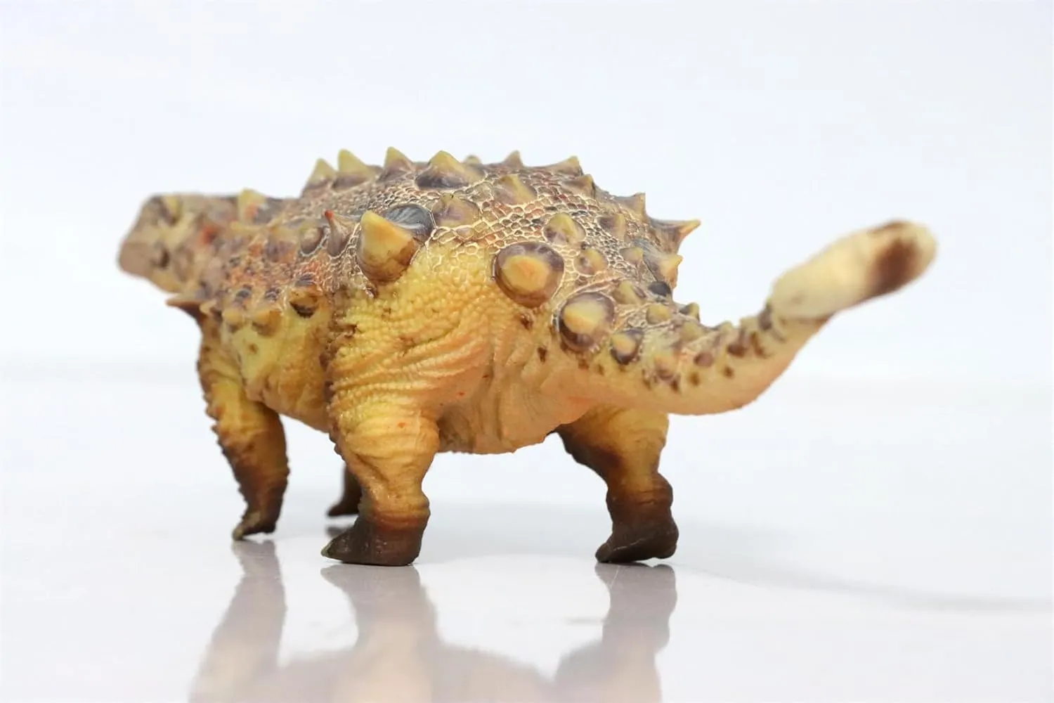 1:35 Scale Tianzhenosaurus Figure Cretaceous Ankylosauridae PVC Simulation Dinosaur Realistic Animal Model Collection Gift for Adult (Orange)