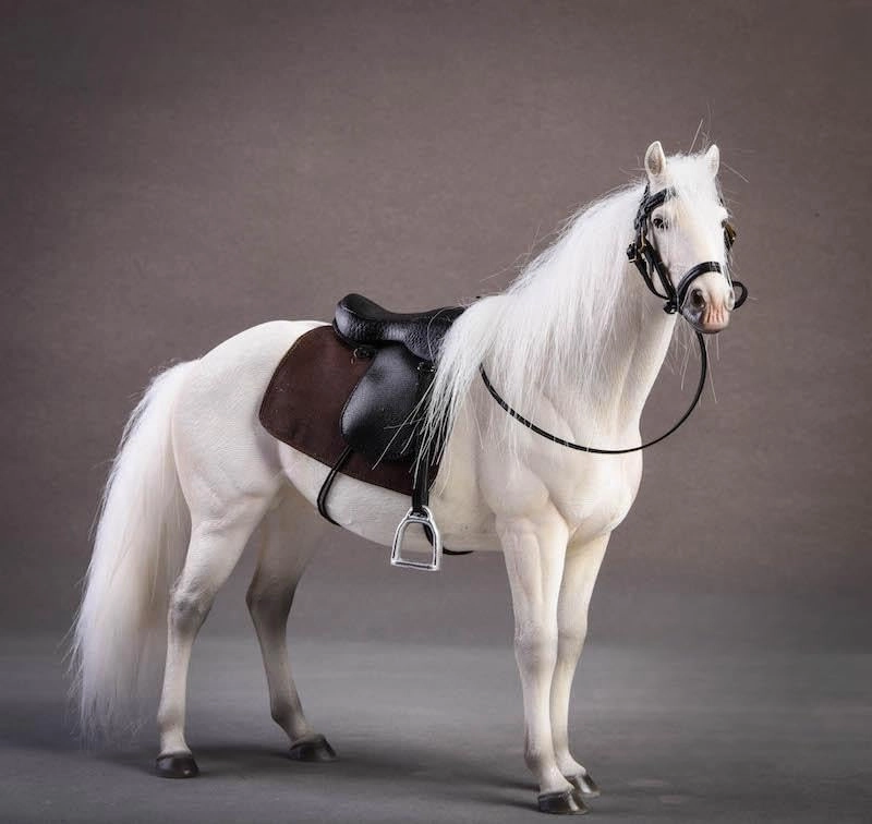 1:12 Scale Germany Hanover Horse Figure Warm-Blood Hanoverian Steed Animal Model Realistic Educational Painted Decoration Collector Gift Adult (White)
