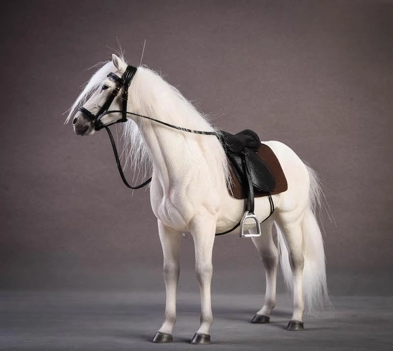 1:12 Scale Germany Hanover Horse Figure Warm-Blood Hanoverian Steed Animal Model Realistic Educational Painted Decoration Collector Gift Adult (White)