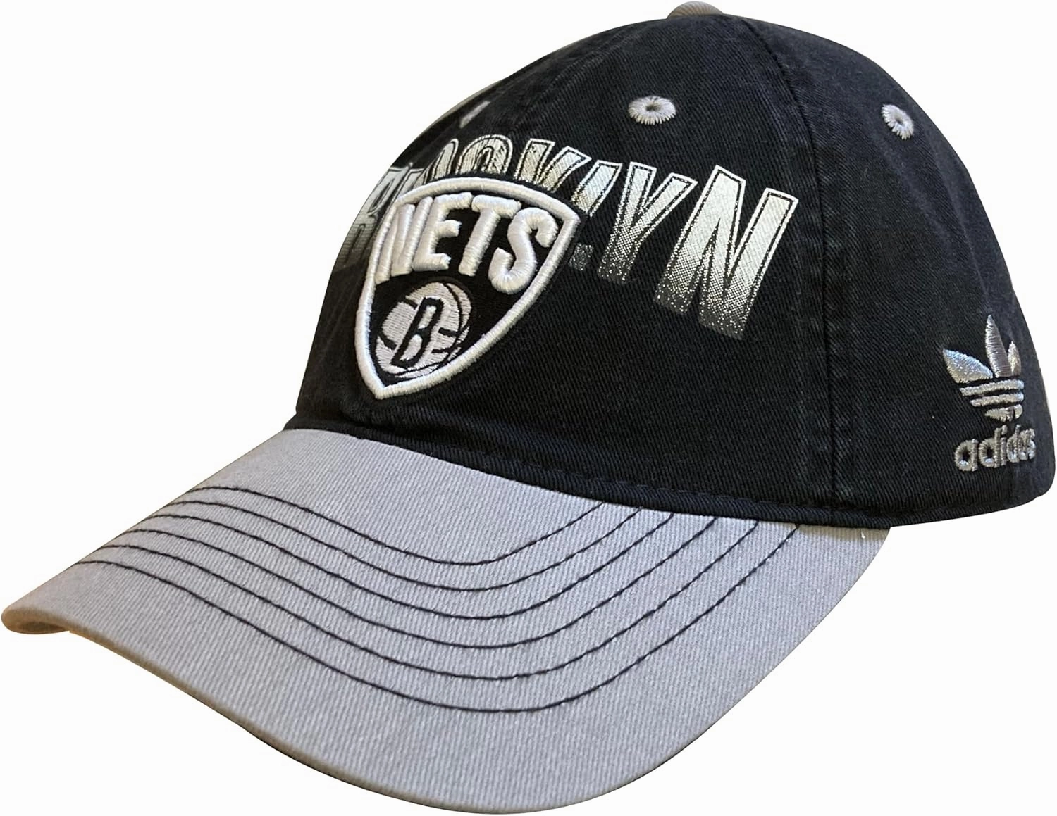 adidas Women's Basketball Brooklyn Vintage Style Baseball Cap (Adjustable OSFM, Black/Grey)