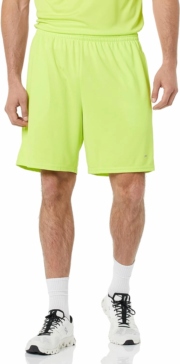 Amazon Essentials Men's Performance Tech Loose-Fit Shorts (Available in Big & Tall), Pack of 2