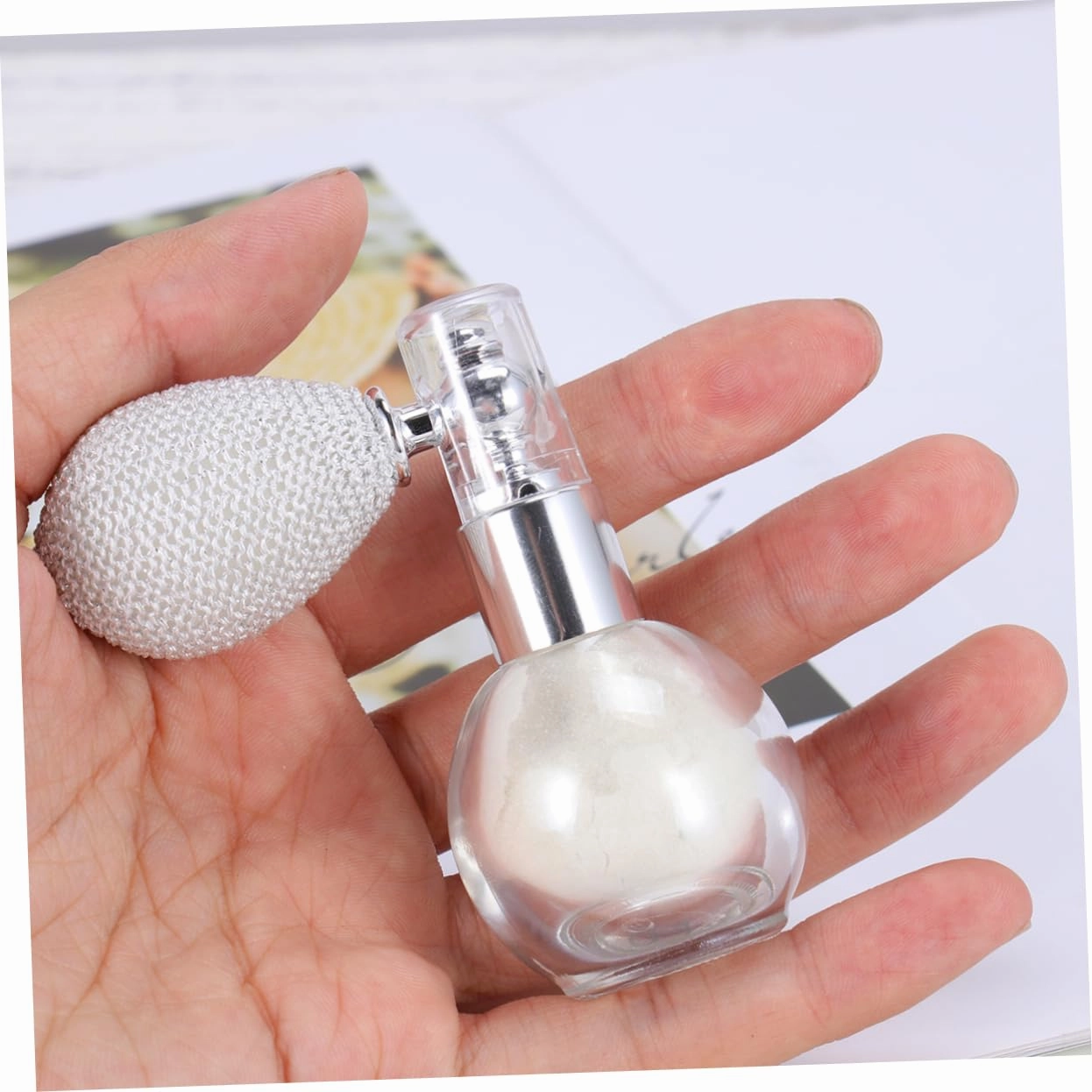Angoily 2pcs Powder Spraying Tool Glitter Hydrating Sprayer Mini Perfume Spray Bottle Hairspray Spray Perfume Shimmer Loose Powder Setting Spray Sparkle Highlighters Cologne Spray Bottles