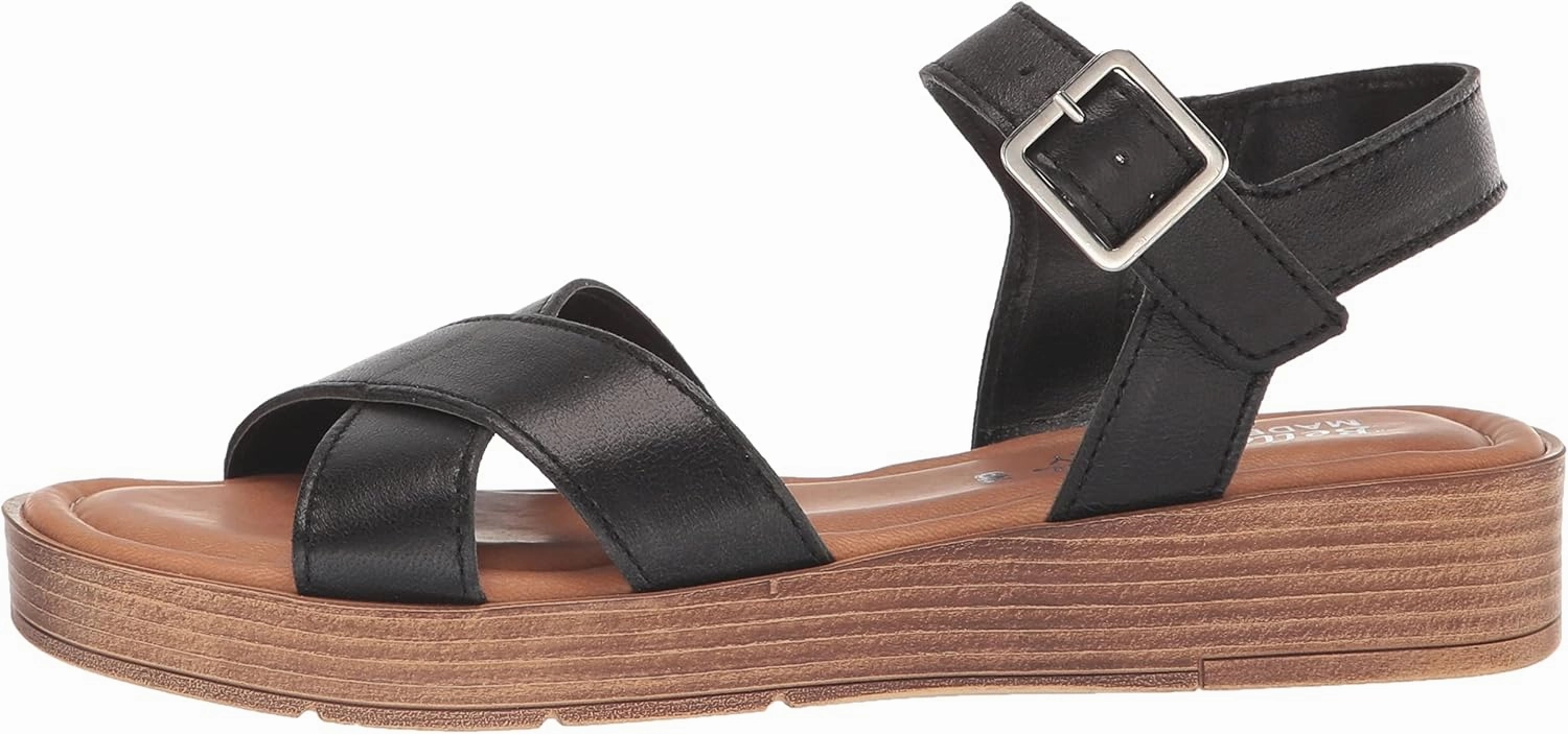 Bella Vita Women's Car-Italy Flat Sandal