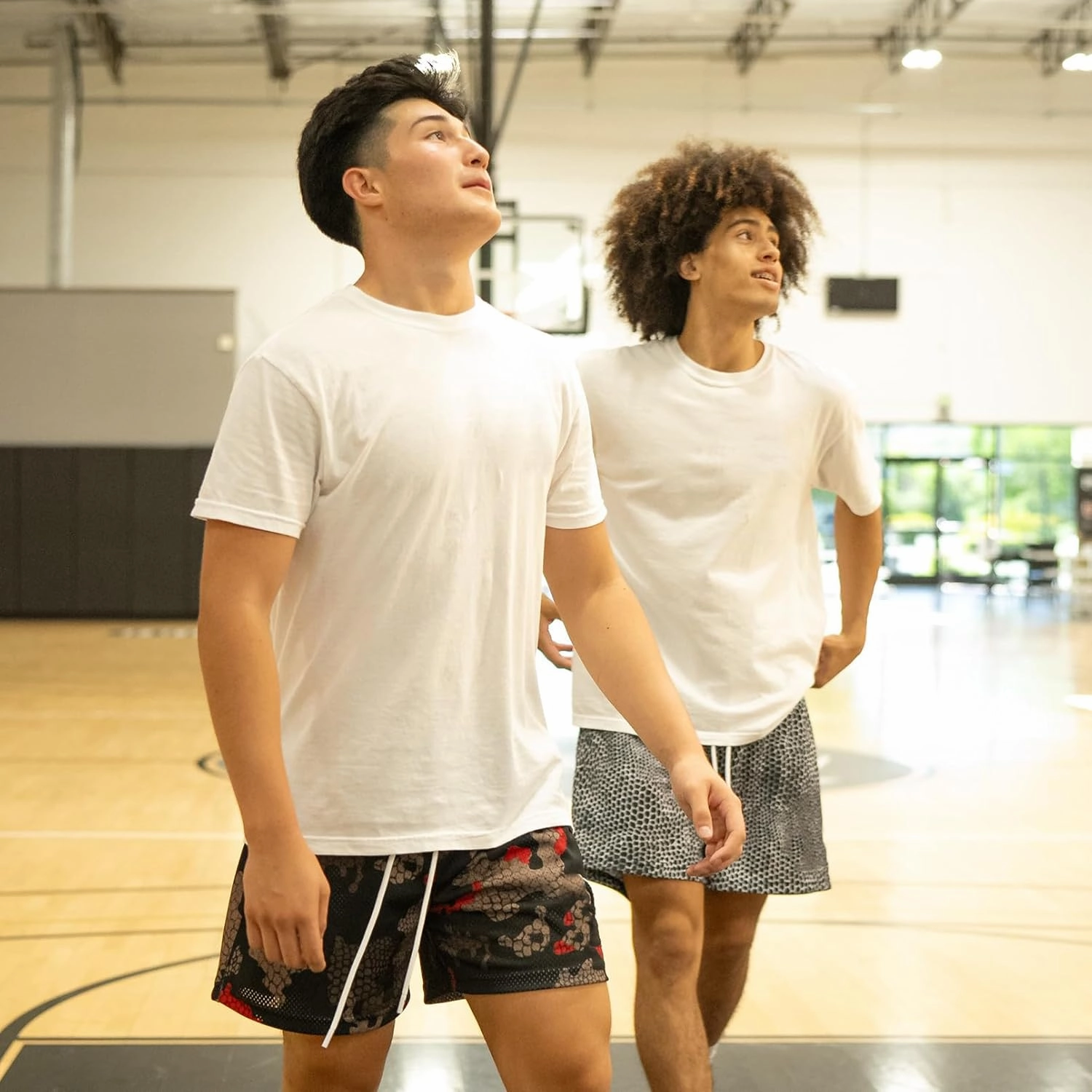 BOOMLEMON Mens Mesh Graphic Print Shorts Summer Basketball Running Shorts Retro Casual Cool Streetwear Short Pants