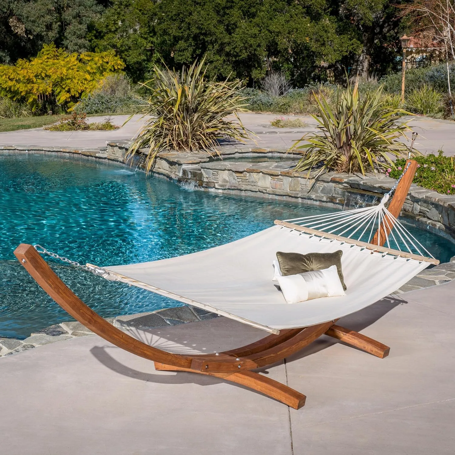Comfortable Outdoor Hammock for Relaxation and Leisure, Durable Larch Wood Frame with Soft Cotton Fabric, Poolside or Garden, Cream