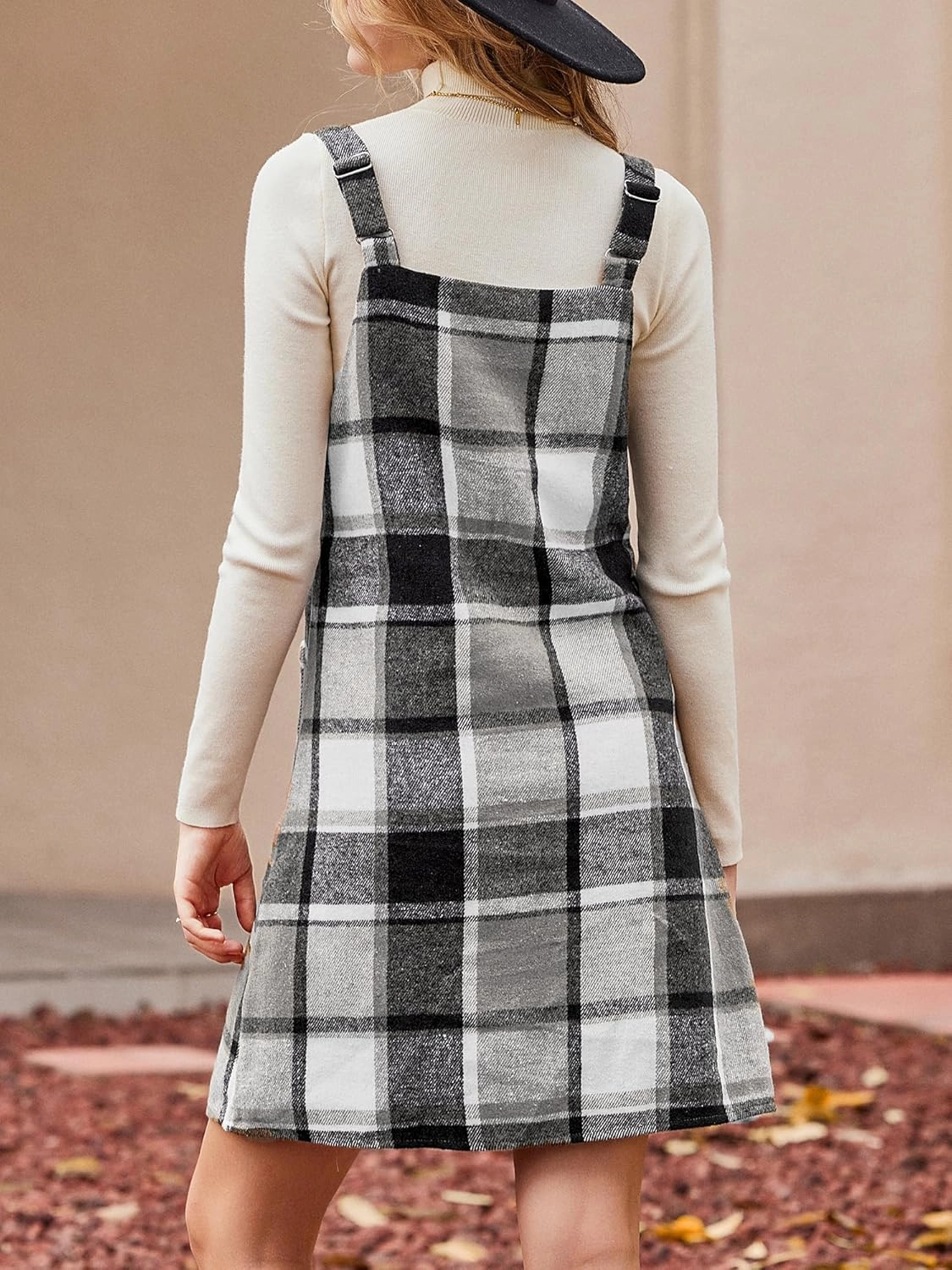 CUPSHE Fall Dresses for Women V Neck Plaid Sleeveless Wide Strpas Pockets Casual Pinafore Mini Overall Dress