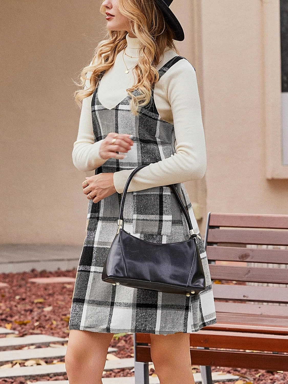 CUPSHE Fall Dresses for Women V Neck Plaid Sleeveless Wide Strpas Pockets Casual Pinafore Mini Overall Dress