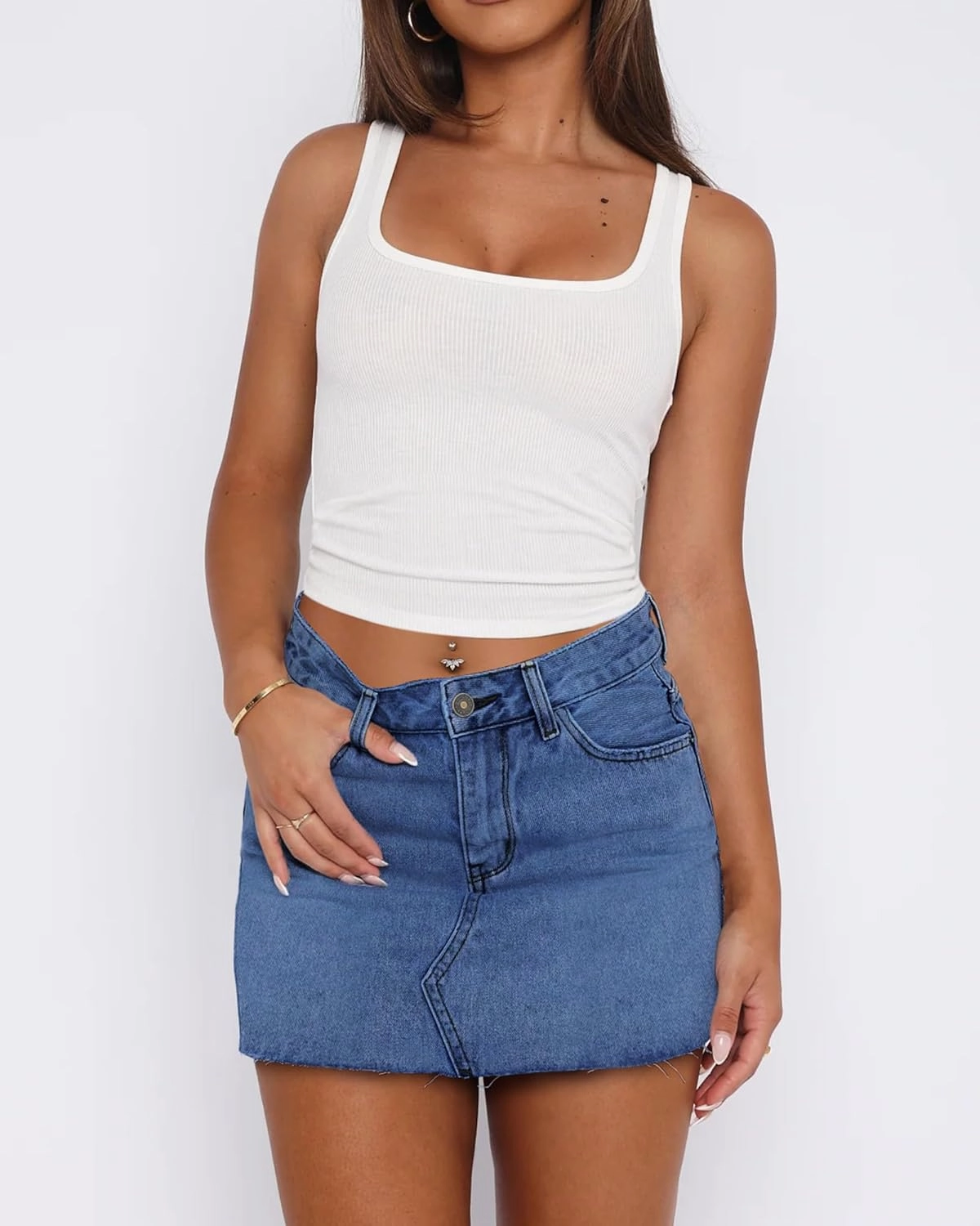 Denim Skort Skirts for Women Low Waisted Stretchy Mini Jean Skirt Casual Cute Going Out Skorts with Pockets Raw Hem