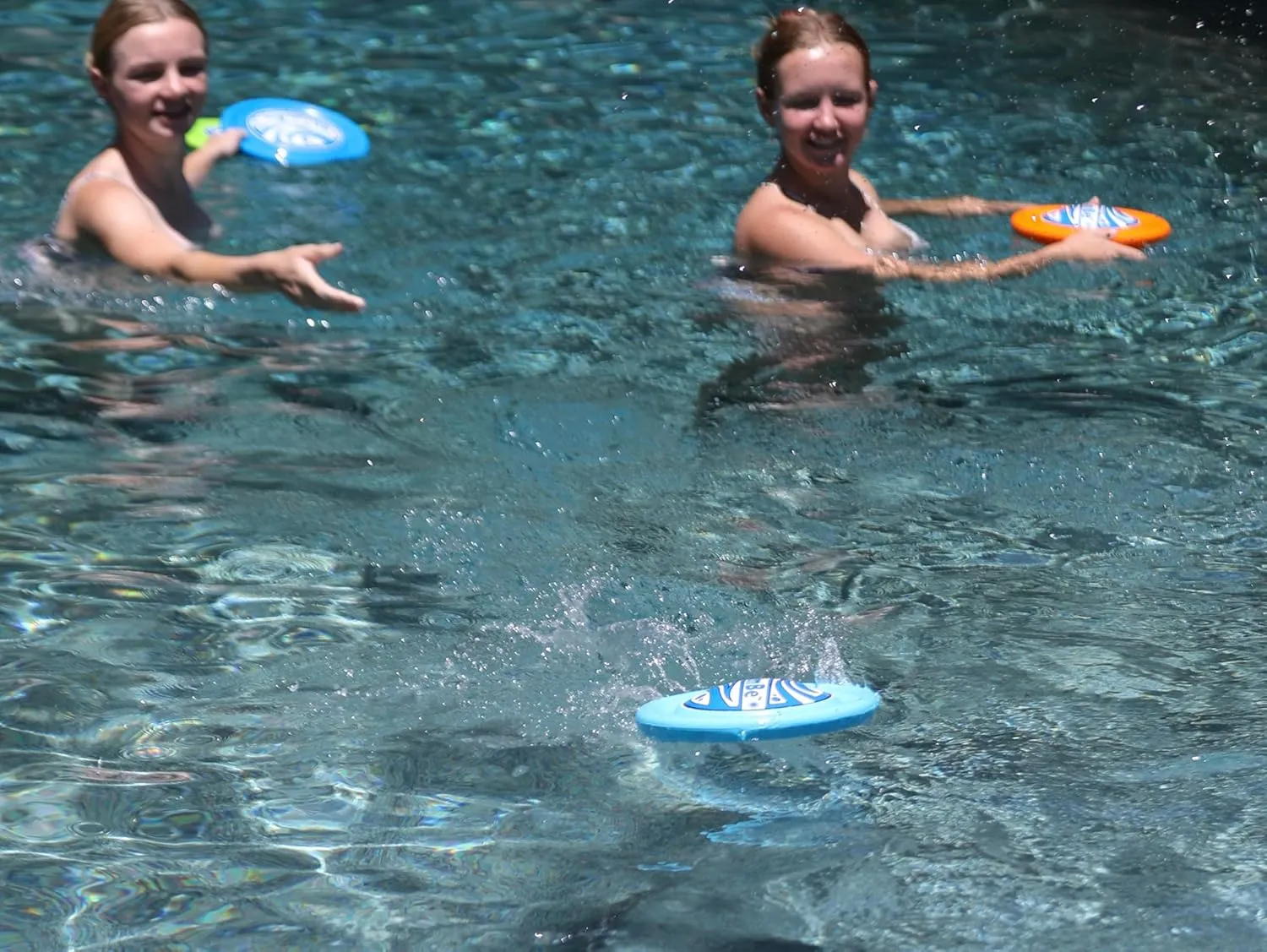 Disc | Water Disc Toy for Spring & Summer | Skips, Skims, Slides & Jumps | Ultimate Fun for Pools, Beaches & Backyards | All-Ages Outdoor Entertainment (Orange)