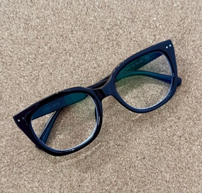 Evita Readers Shiny Maroon 2.5 | Look Optic