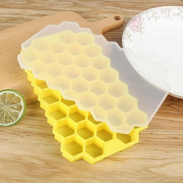 Honeycomb™ BPA-Free Silicone Ice Cube Tray With Lid ***2 pcs set***