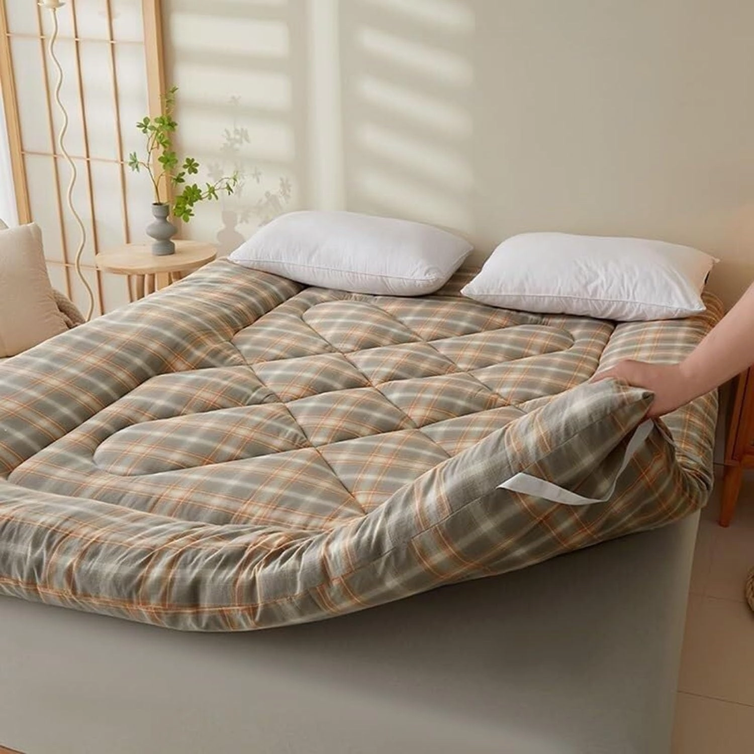 Japanese Futon Mattress, Roll Up Floor Mattress Thickened Weighted Mattress for Single Student Dormitory Household(Brown,200 * 220cm)