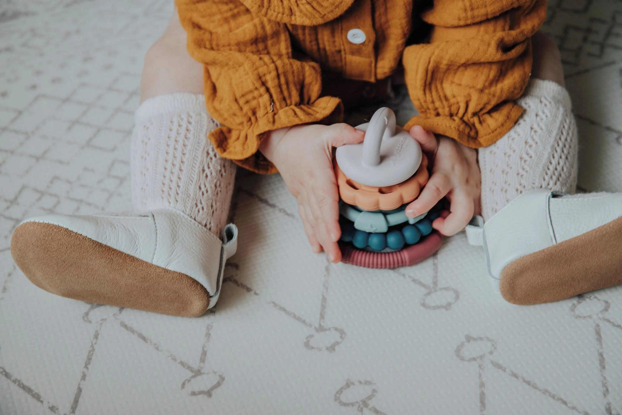 Jellystone Designs Rainbow Stacker & Teether - Earth