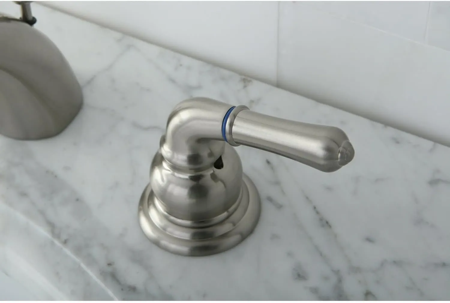Kingston Brass KB958KL Knight Mini-Widespread Bathroom Faucet, 4-Inch Adjustable Center, Nickel