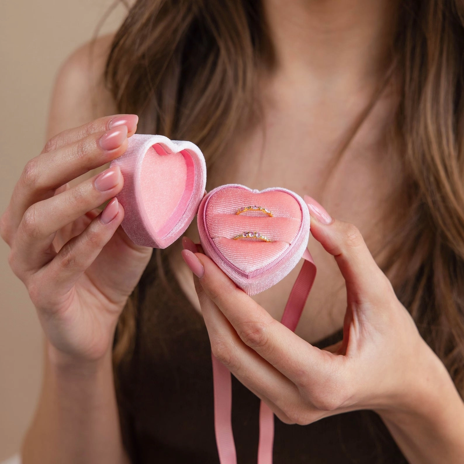 Pink Velvet Heart Ring Box