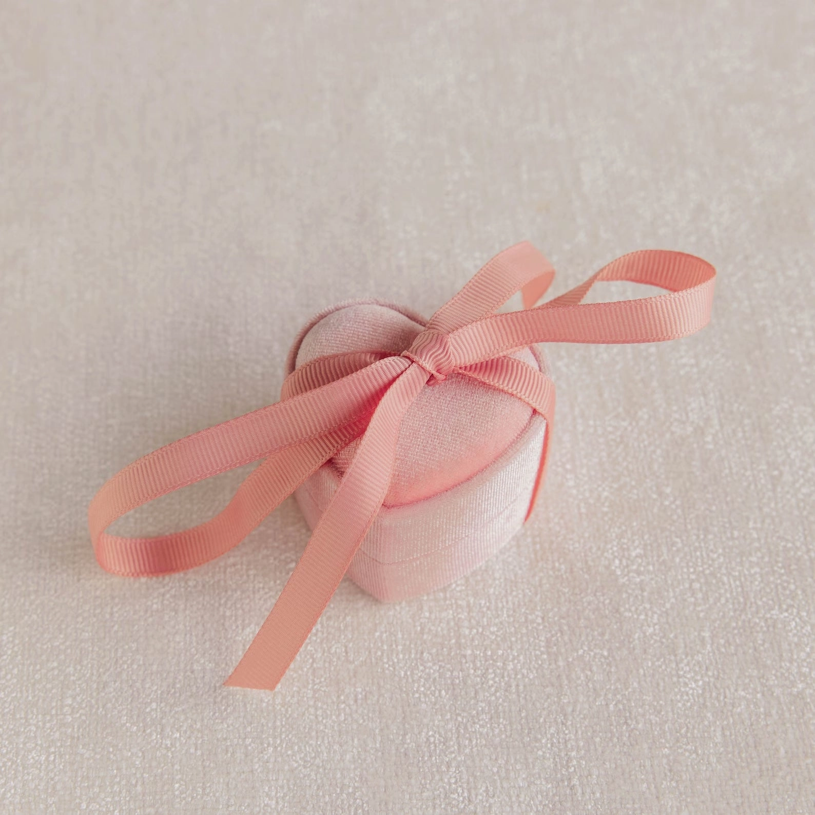 Pink Velvet Heart Ring Box