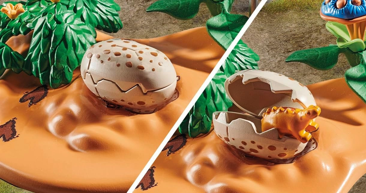 Playmobil Stegosaurus nest with egg thief
