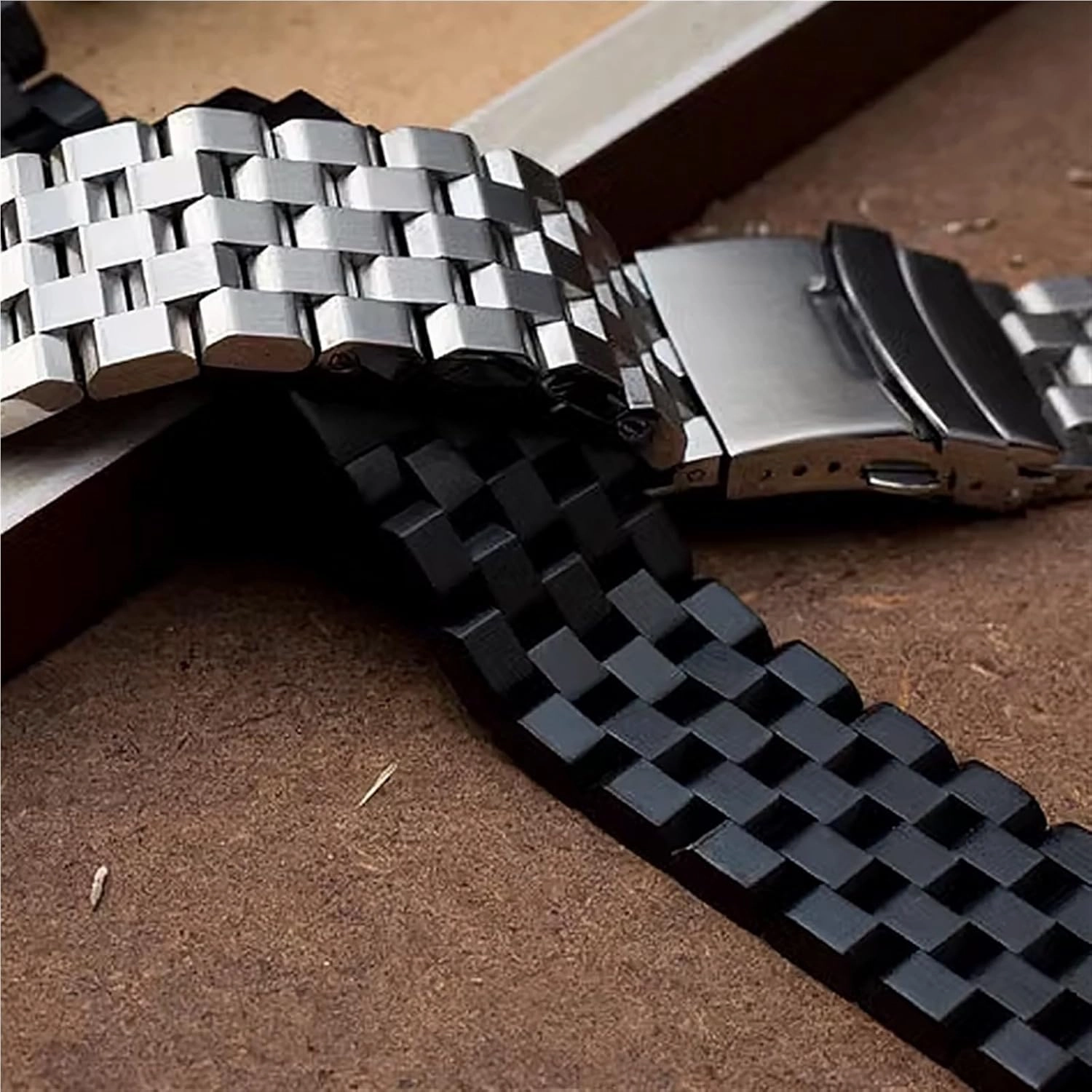 Stainless Steel Metal Watchbands 18-24cm Suitable Men and Women