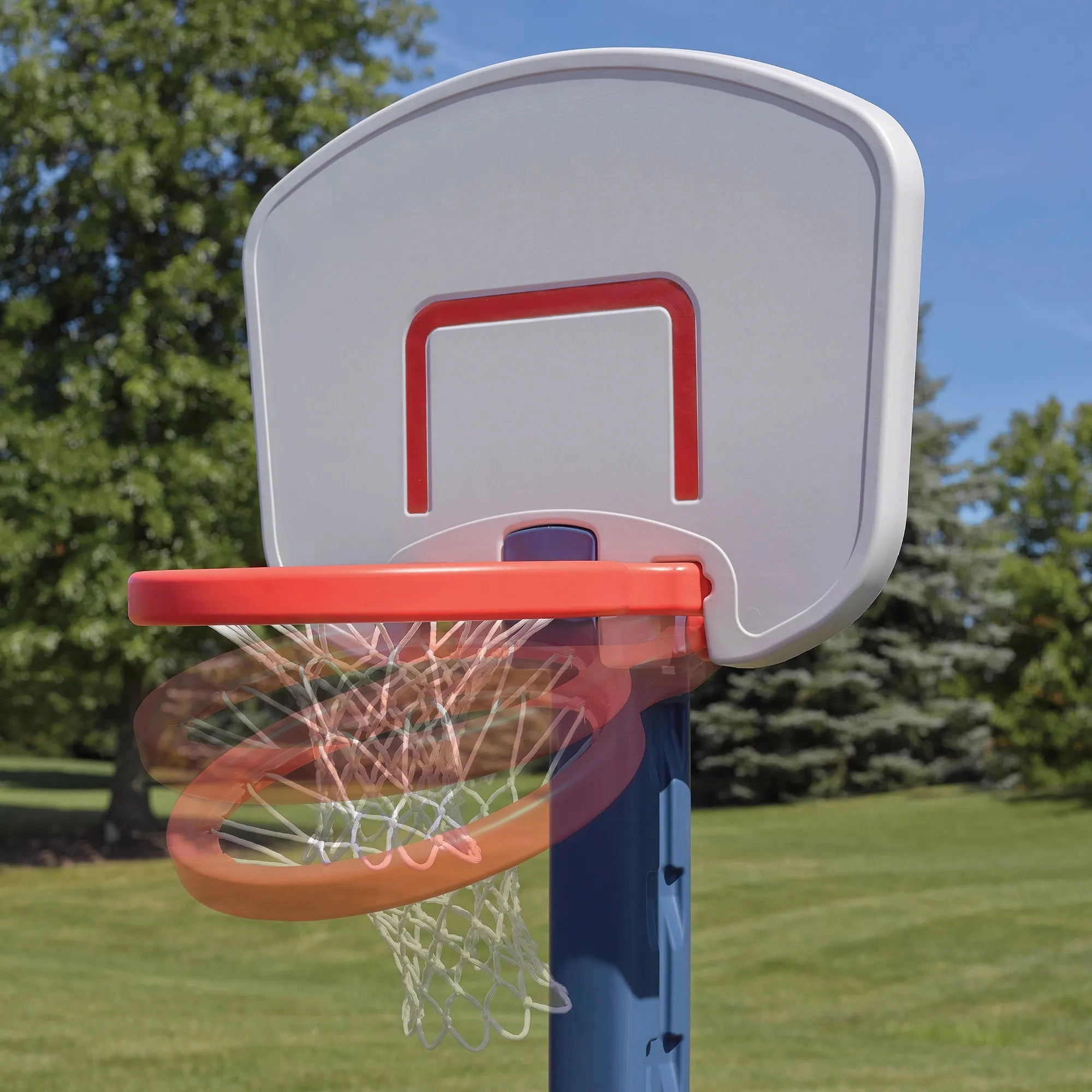 Step2 Shootin’ Hoops Pro Basketball