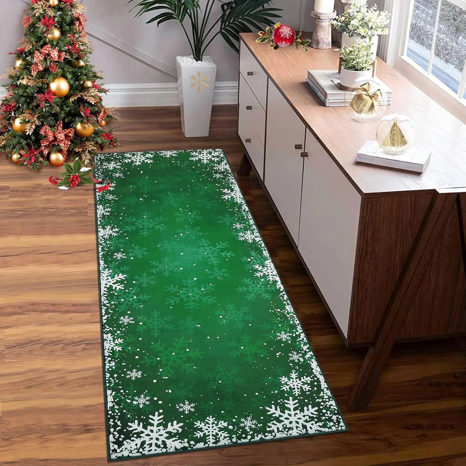 Xmas Long Hallway Runner Rug Christmas Kitchen Runner Rug Washable Floor Carpet Snowflake Decorative Indoor Throw Rug Non-Slip Area Rug for Bedroom Living Room Kitchen Nursery, Green 2' x 6'
