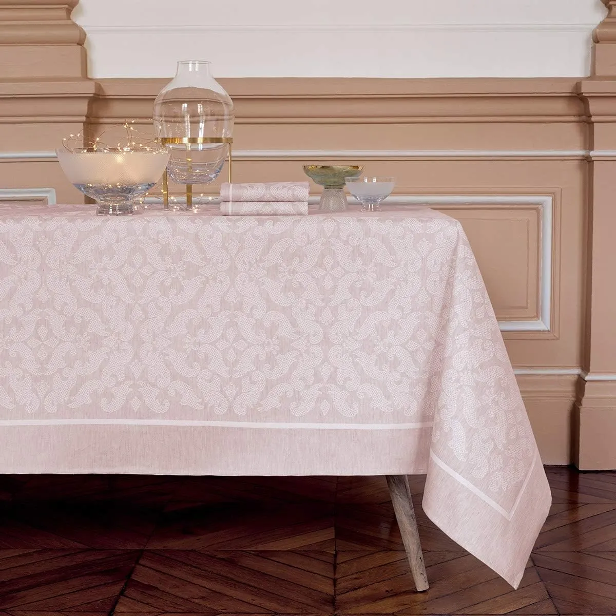 Yves Delorme LISO 18 x 18 in Napkin - Luxury Table Linen - Beautiful and Durable